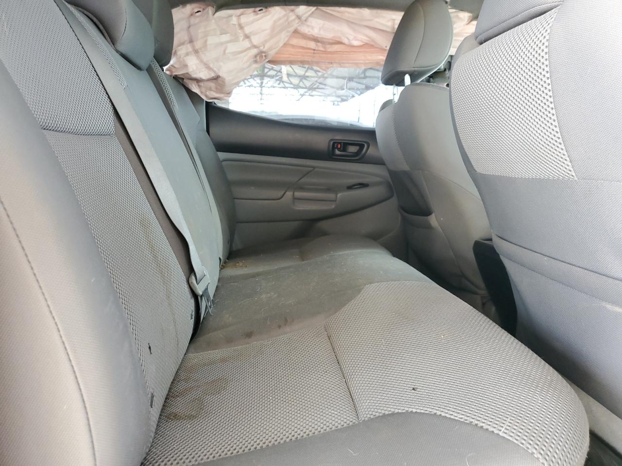 2012 Toyota Tacoma - Image 10