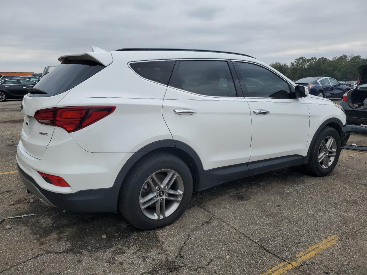 2017 Hyundai Santa Fe - Image 3