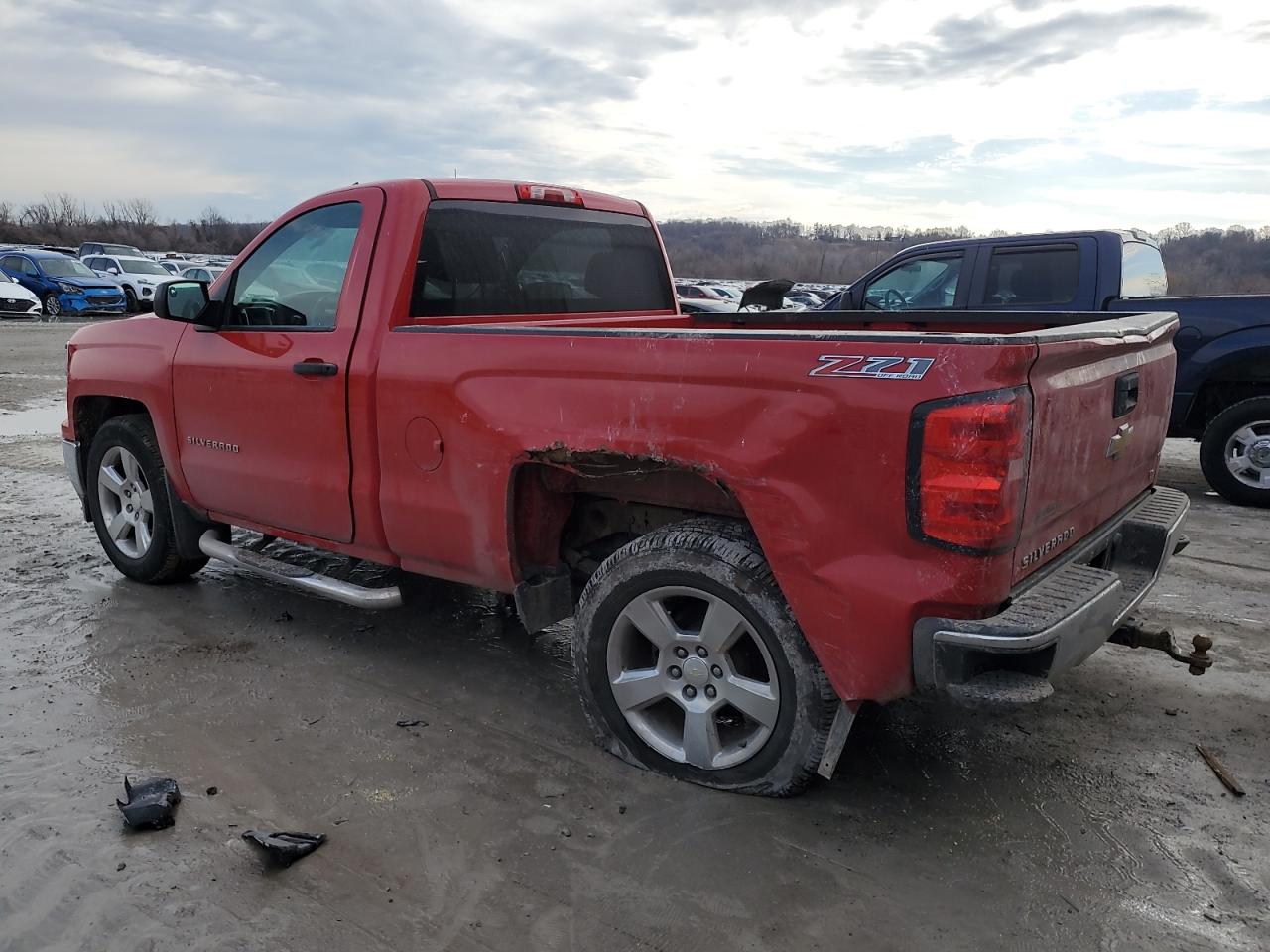 2014 Chevrolet Silverado - Image 2