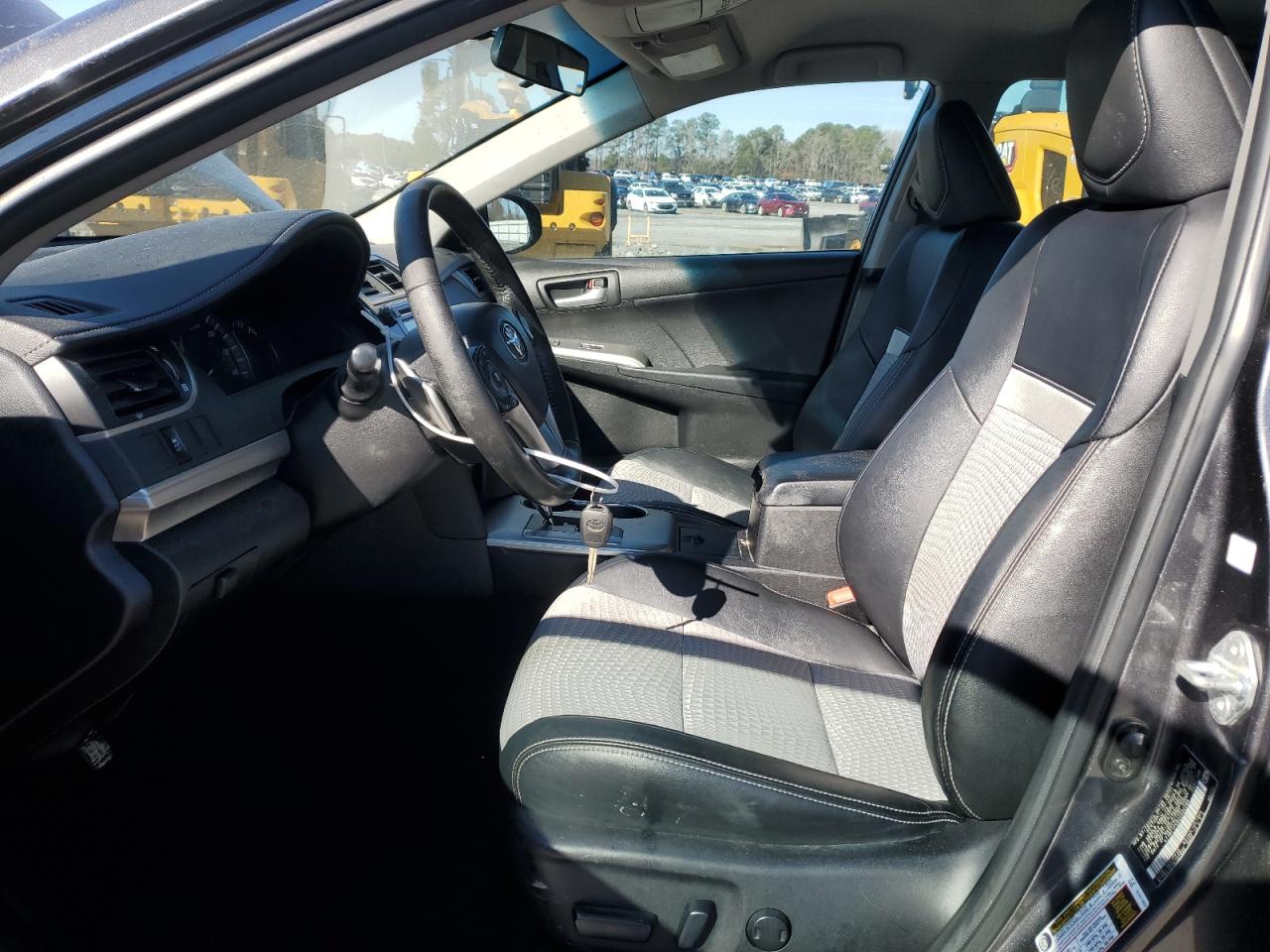2012 Toyota Camry - Image 7