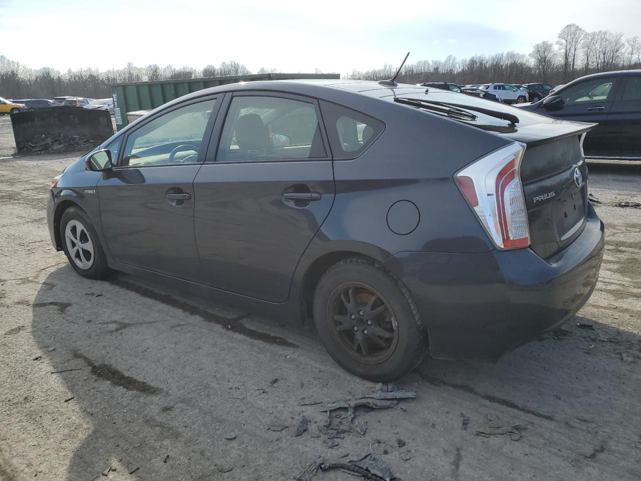 2015 Toyota Prius - Image 2