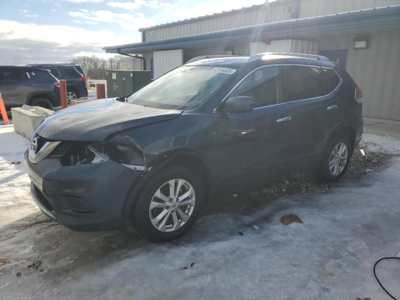 2016 Nissan Rogue - Image 1