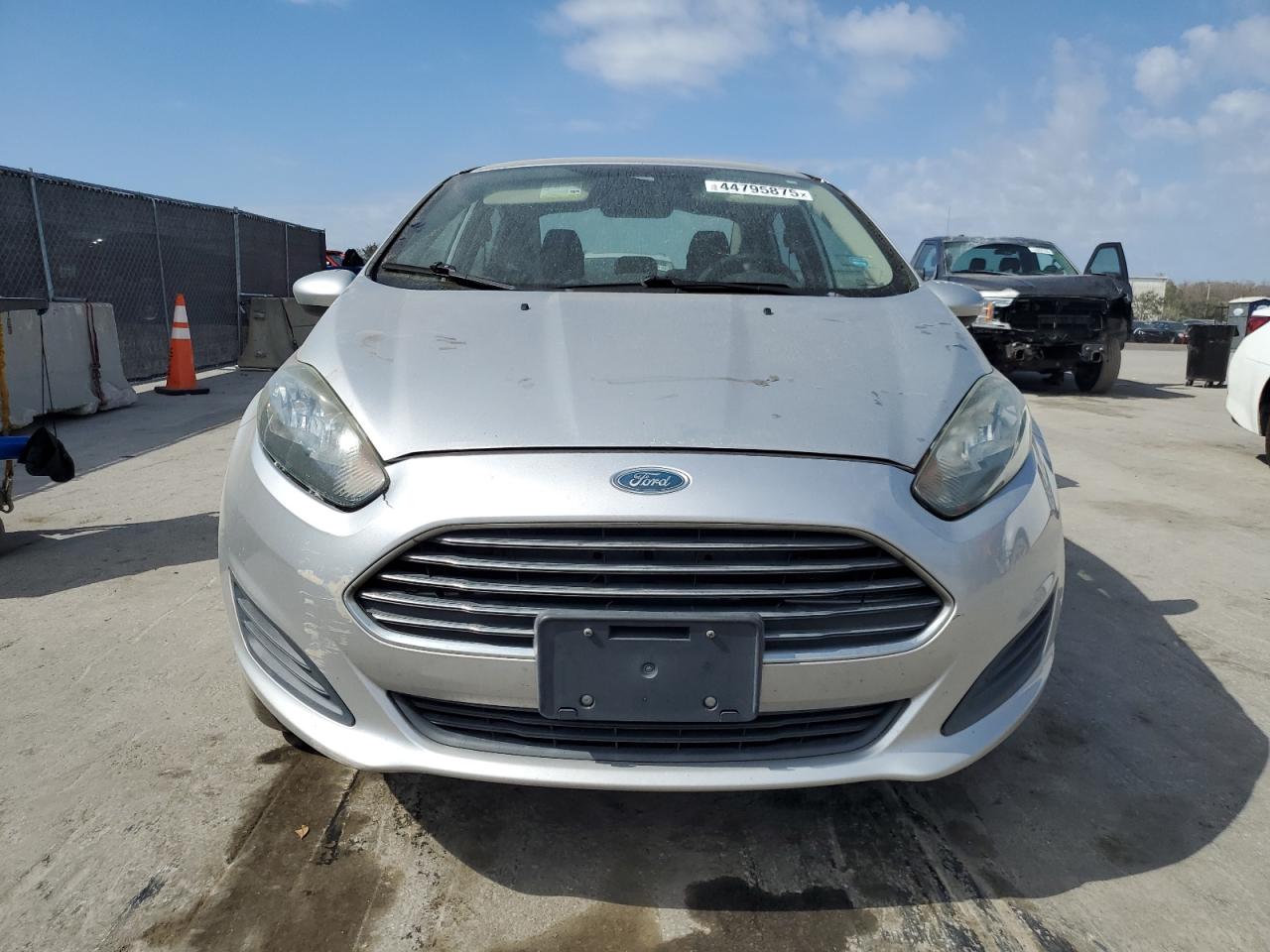 2015 Ford Fiesta - Image 5