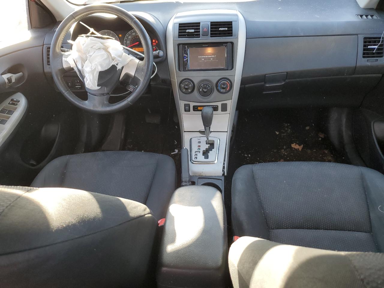 2010 Toyota Corolla - Image 8