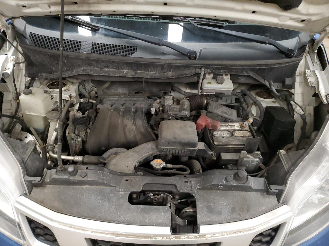 2017 Nissan NV - Image 12