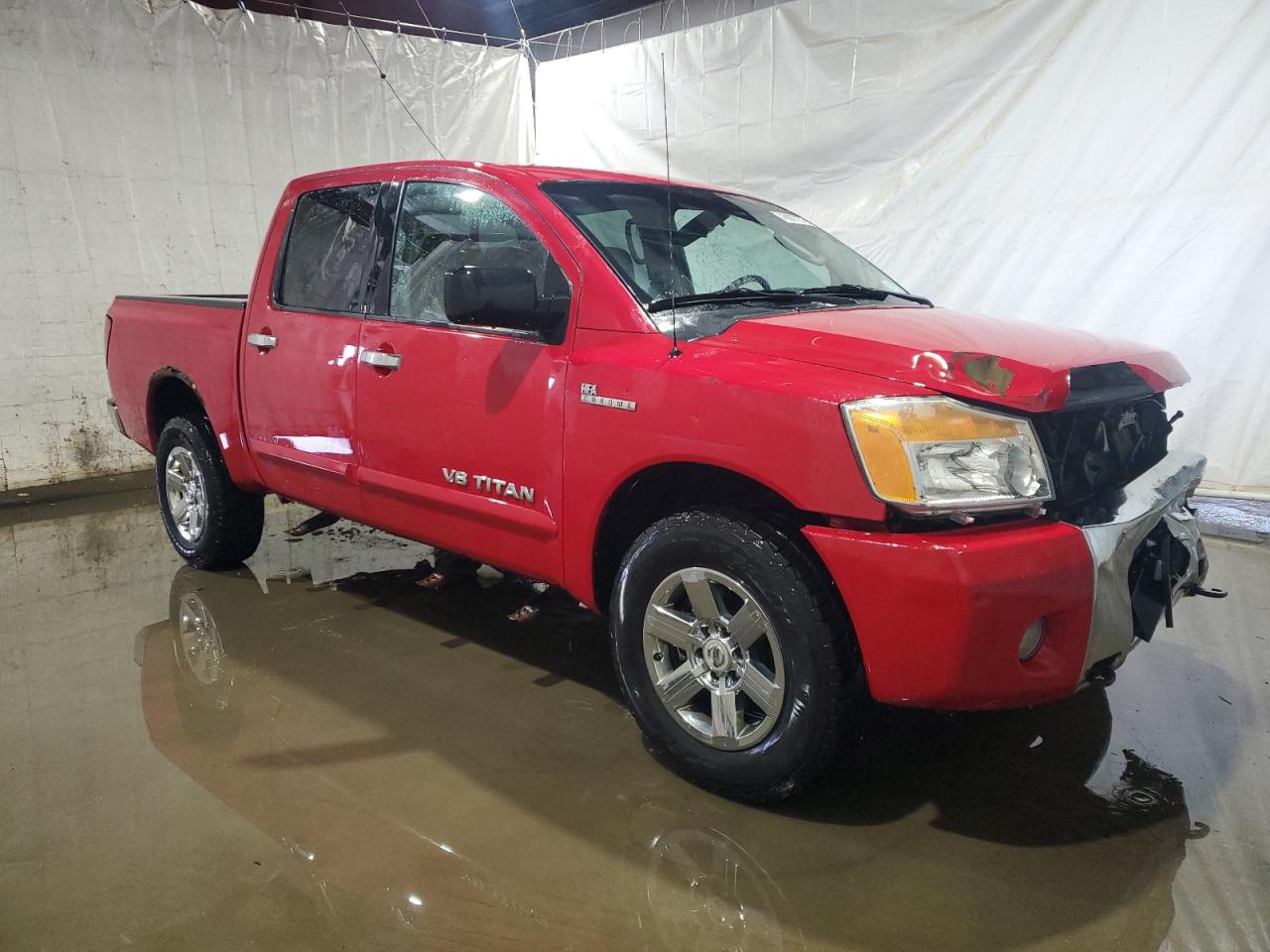2011 Nissan Titan - Image 4