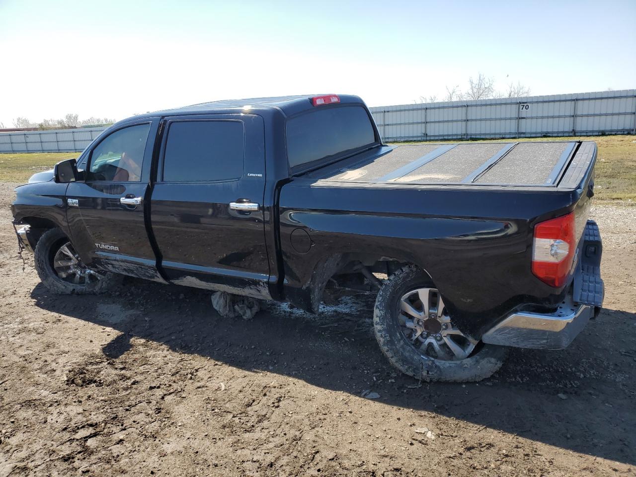 2015 Toyota Tundra - Image 2