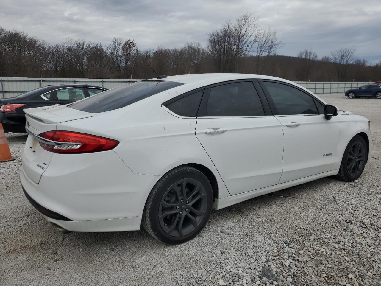 2018 Ford Fusion - Image 3