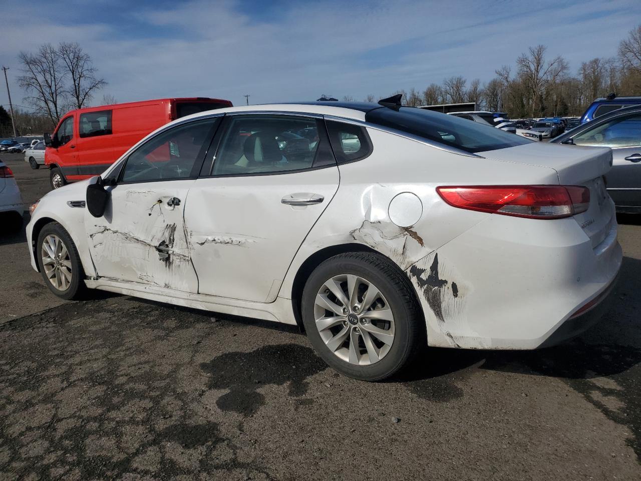 2017 Kia Optima - Image 2