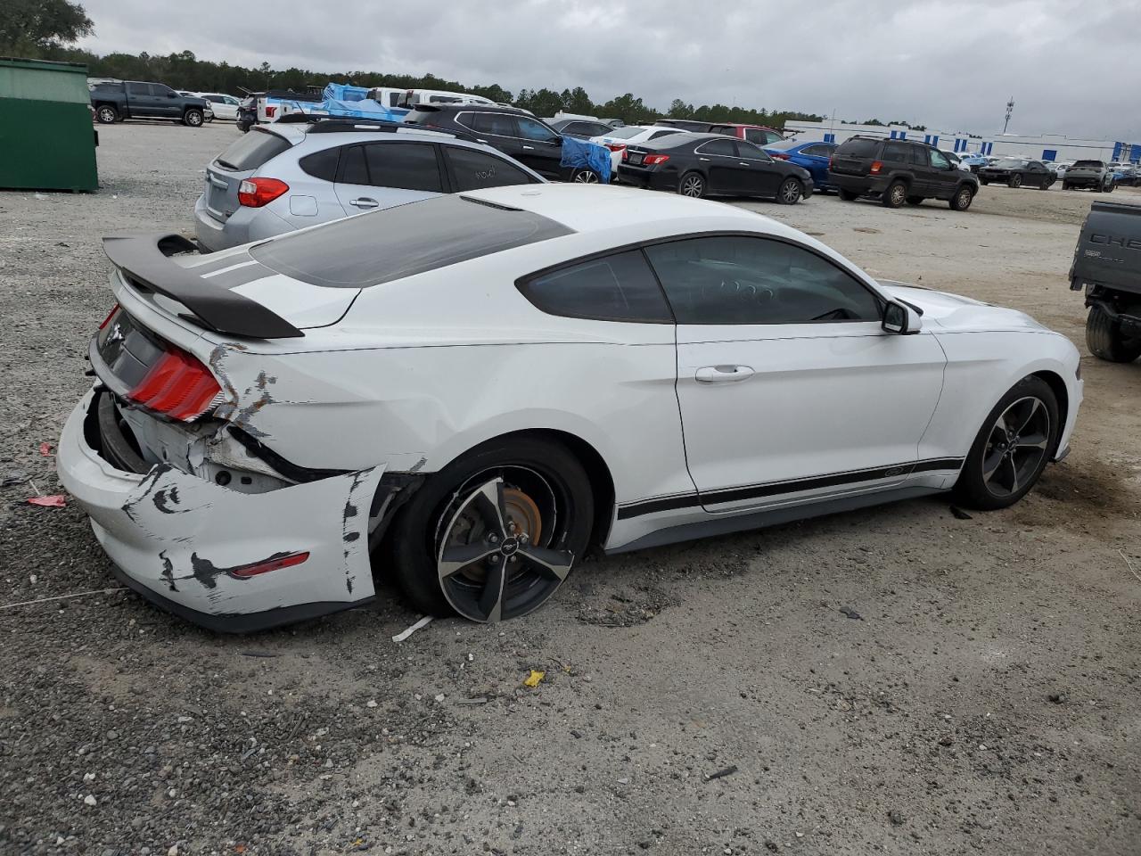 2019 Ford Mustang - Image 3