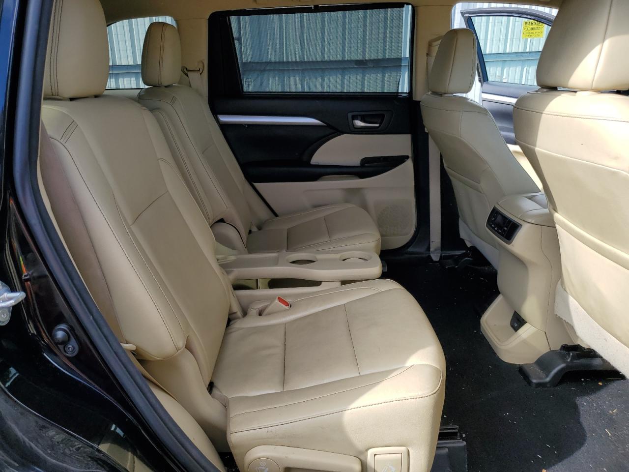 5TDJZRFHXJS546766 TOYOTA HIGHLANDER 2018
