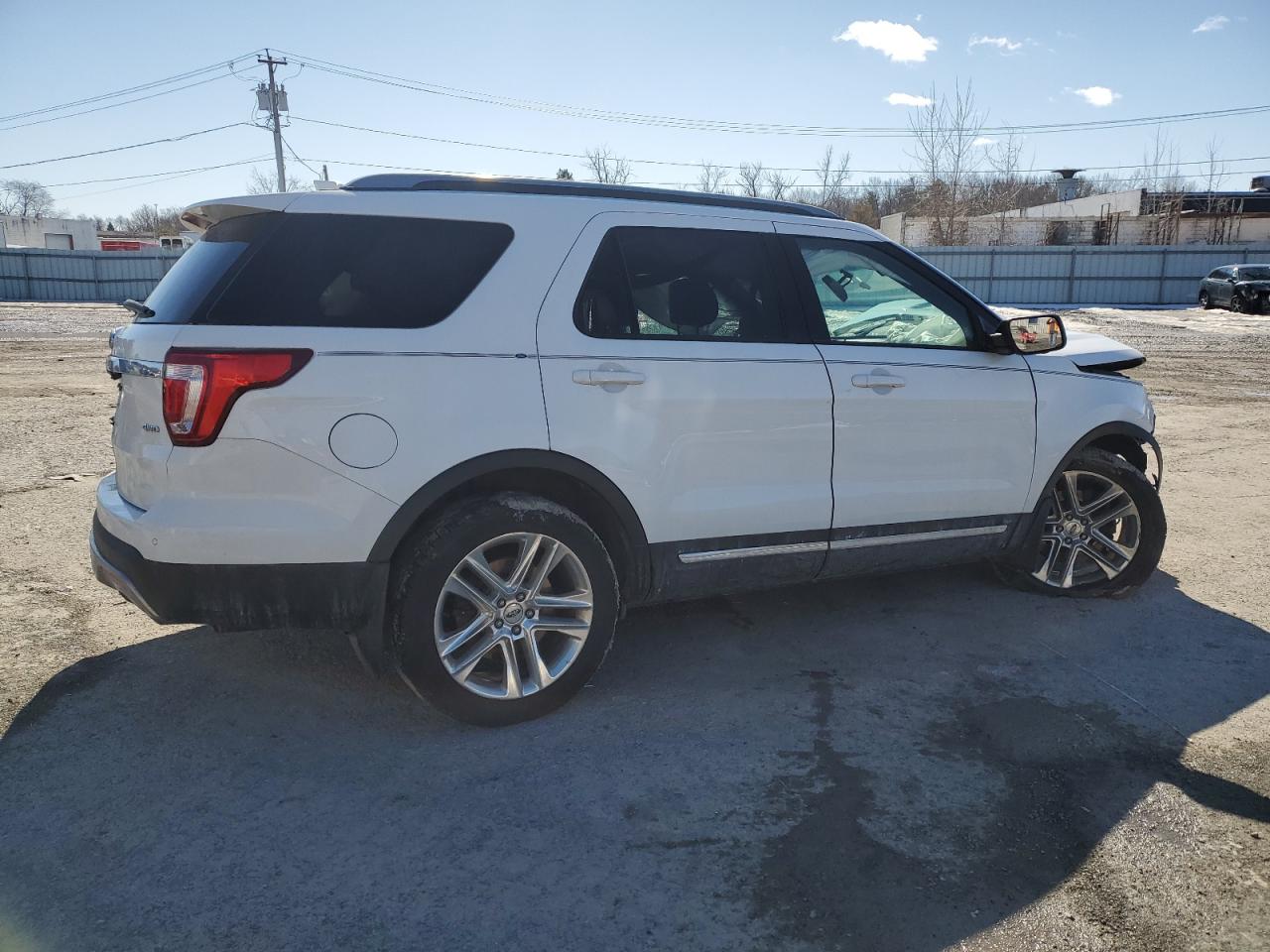 1FM5K8D84HGA00967 FORD EXPLORER 2017
