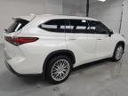 Glassboro, NJ에서 판매 중인 2020 Toyota Highlander Limited - Minor Dent/Scratches