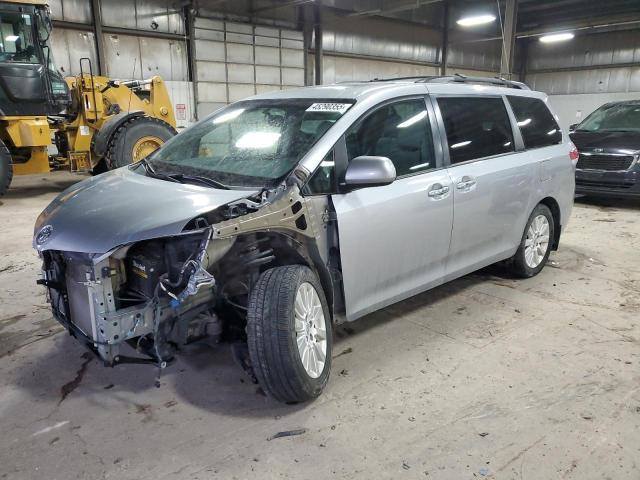 2014 Toyota Sienna Xle