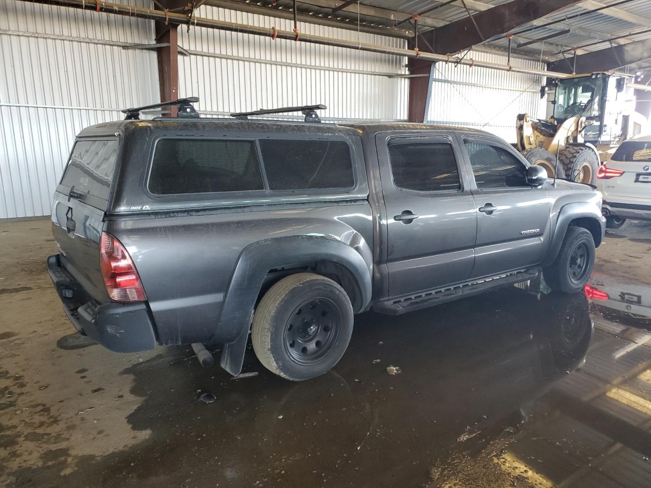 2013 Toyota Tacoma - Image 3