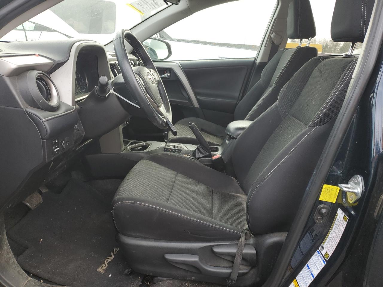2018 Toyota RAV 4 - Image 7