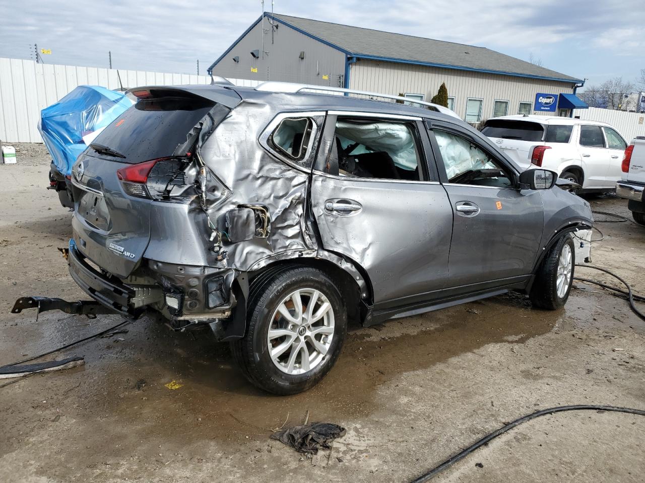 5N1AT2MV4LC717027 NISSAN ROGUE 2020