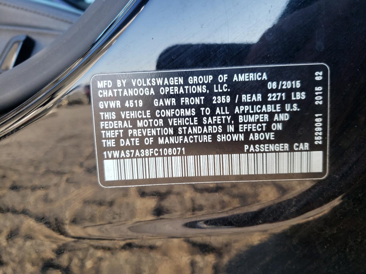 2015 Volkswagen Passat - Image 12