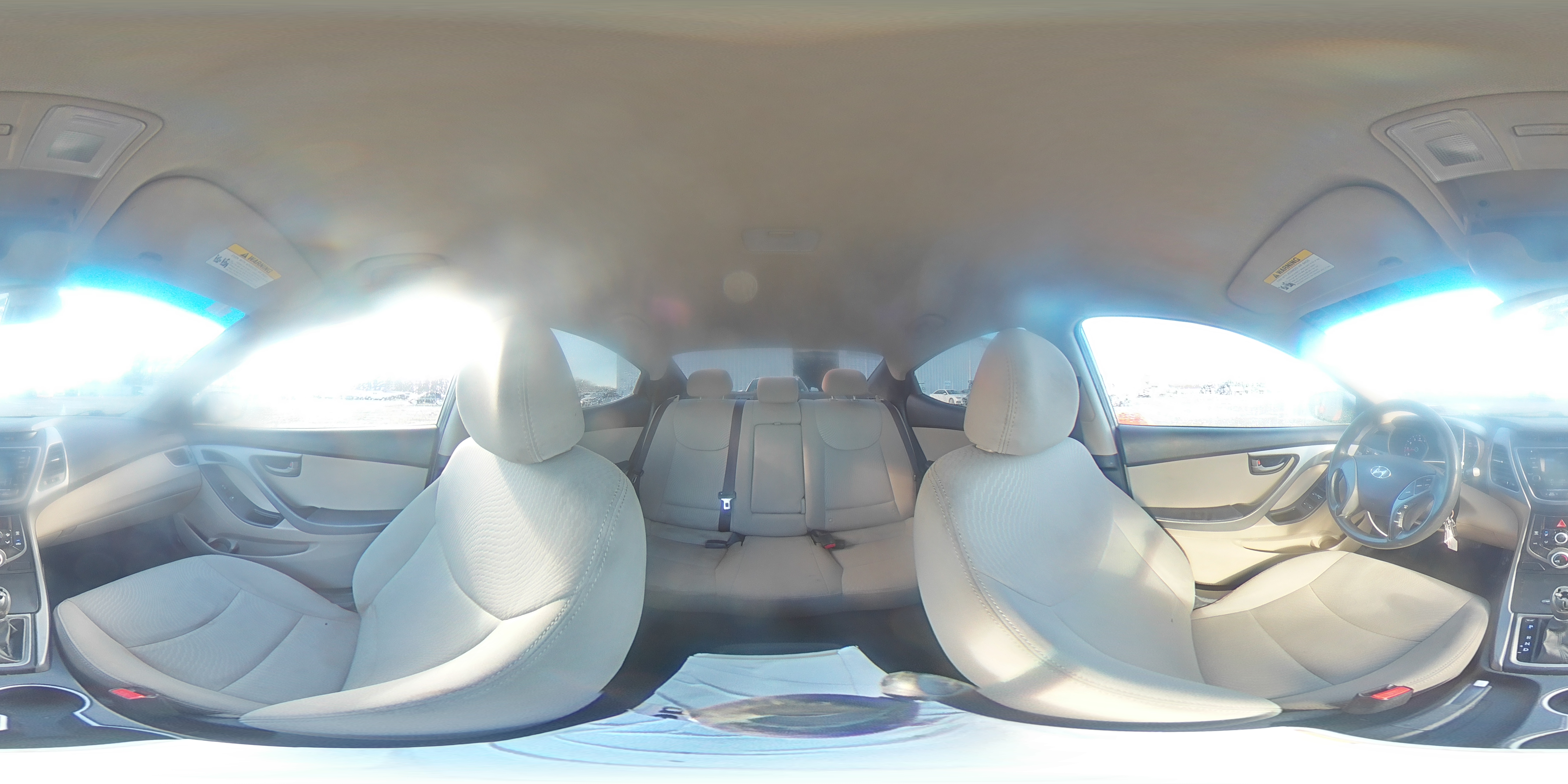 2014 Hyundai Elantra - Image 14