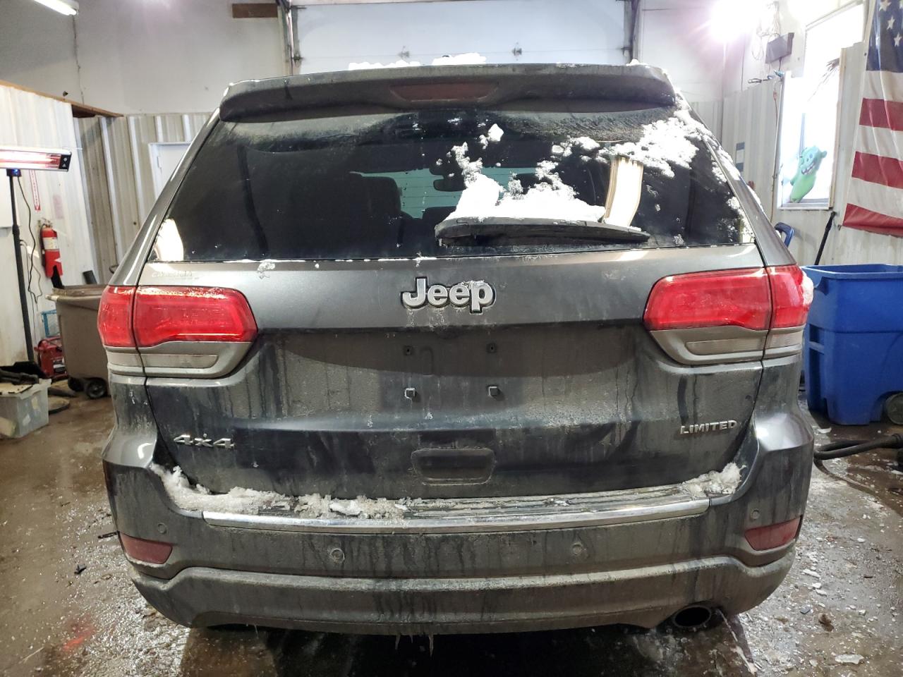 2017 Jeep Grand Cherokee - Image 6