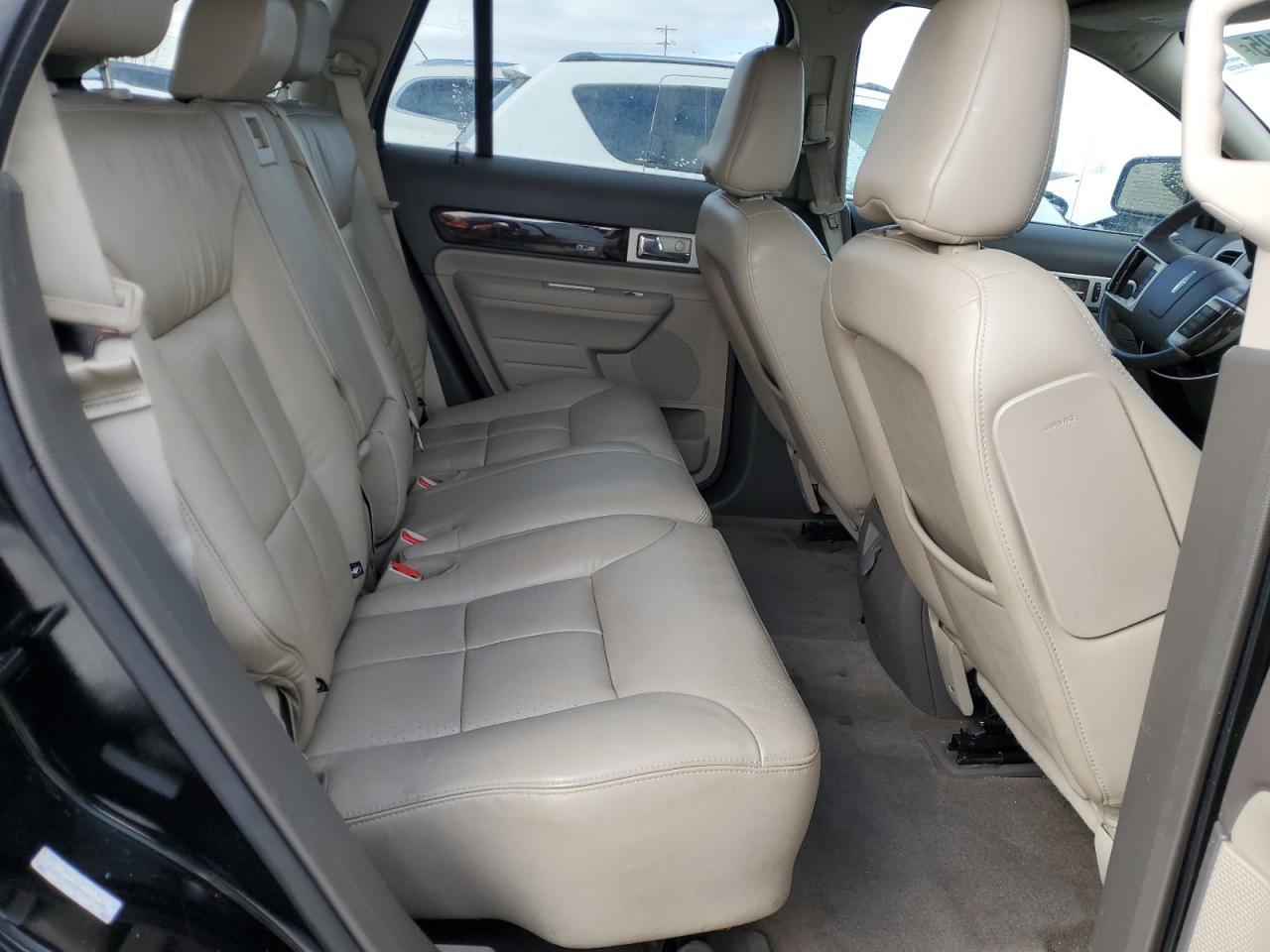 2008 Lincoln MKX - Image 11
