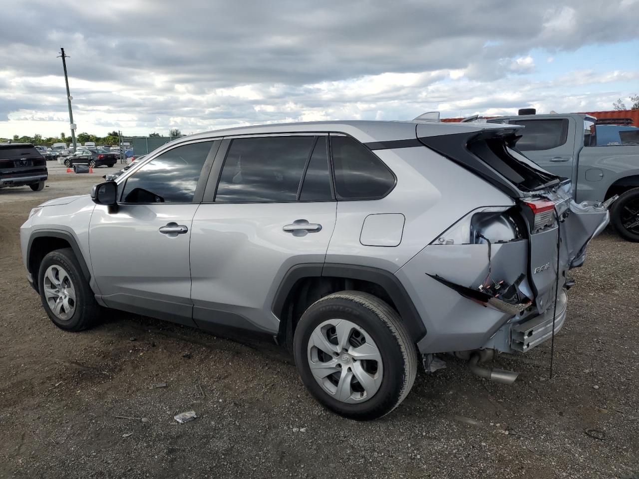 2024 Toyota RAV 4 - Image 2