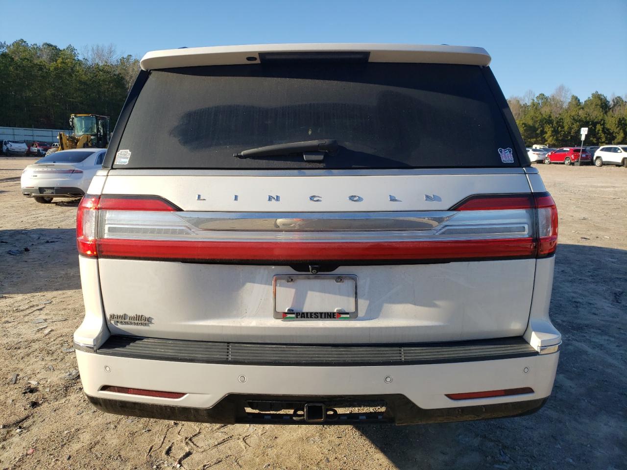 2018 Lincoln Navigator - Image 6