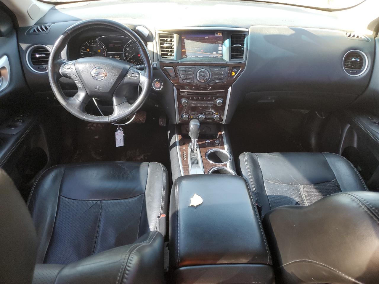 2014 Nissan Pathfinder - Image 8