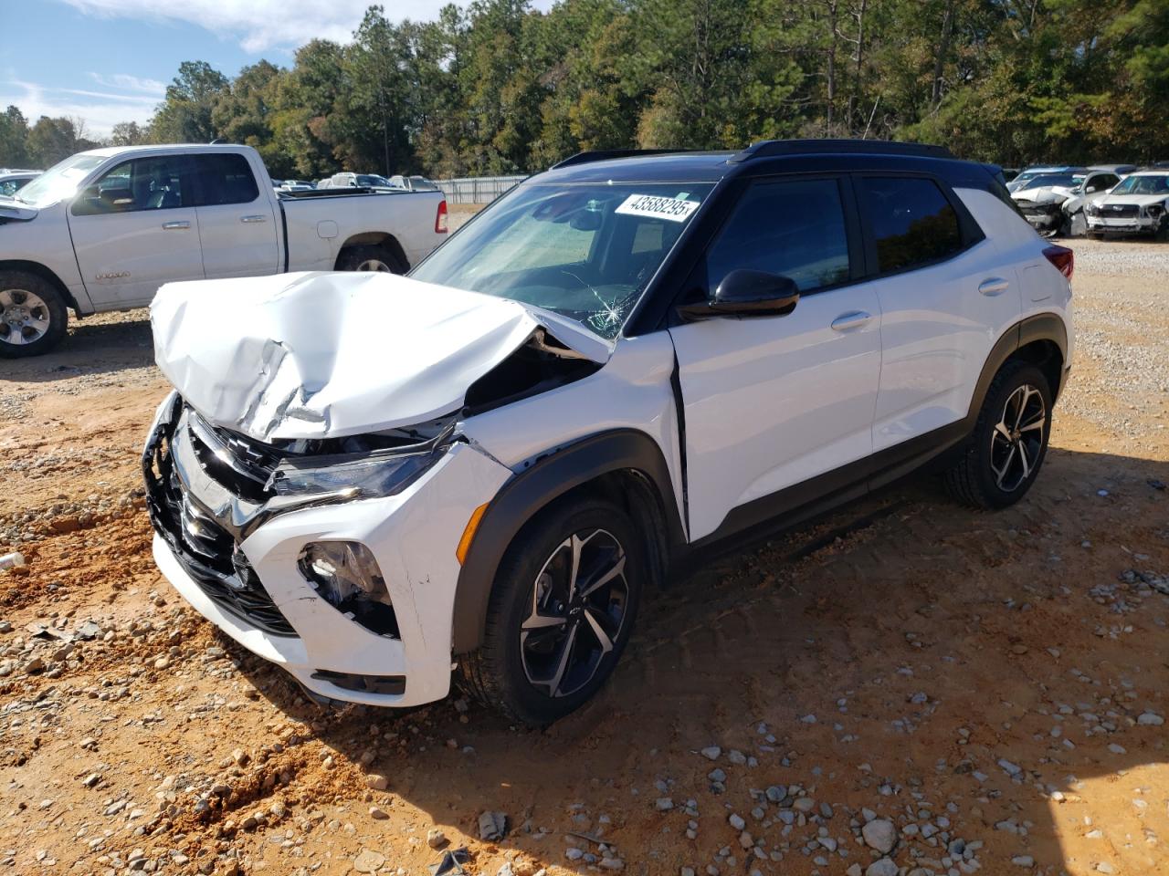 2022 Chevrolet TrailBlazer - Image 1