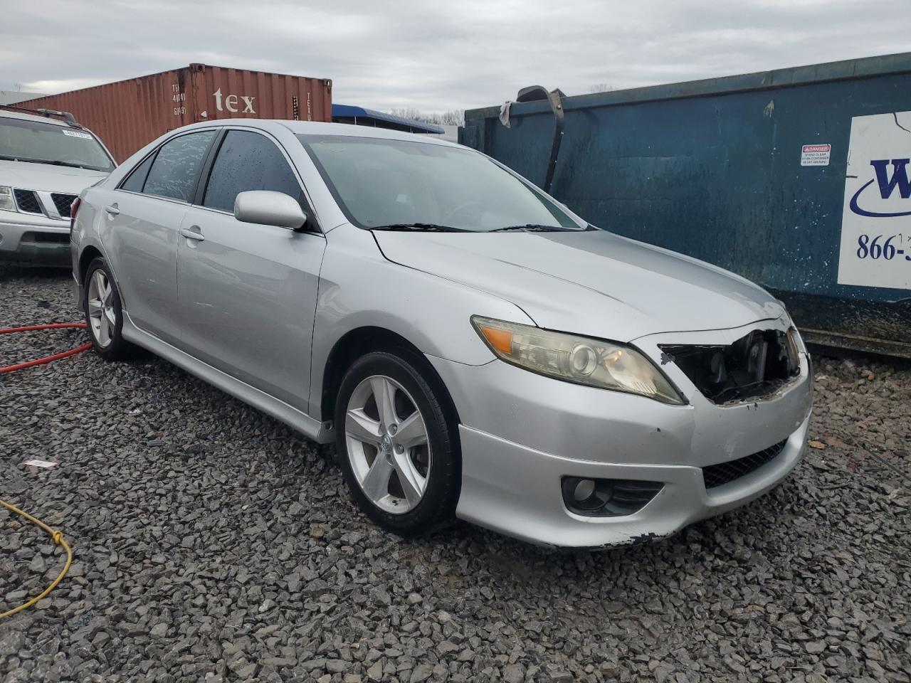 2010 Toyota Camry - Image 4