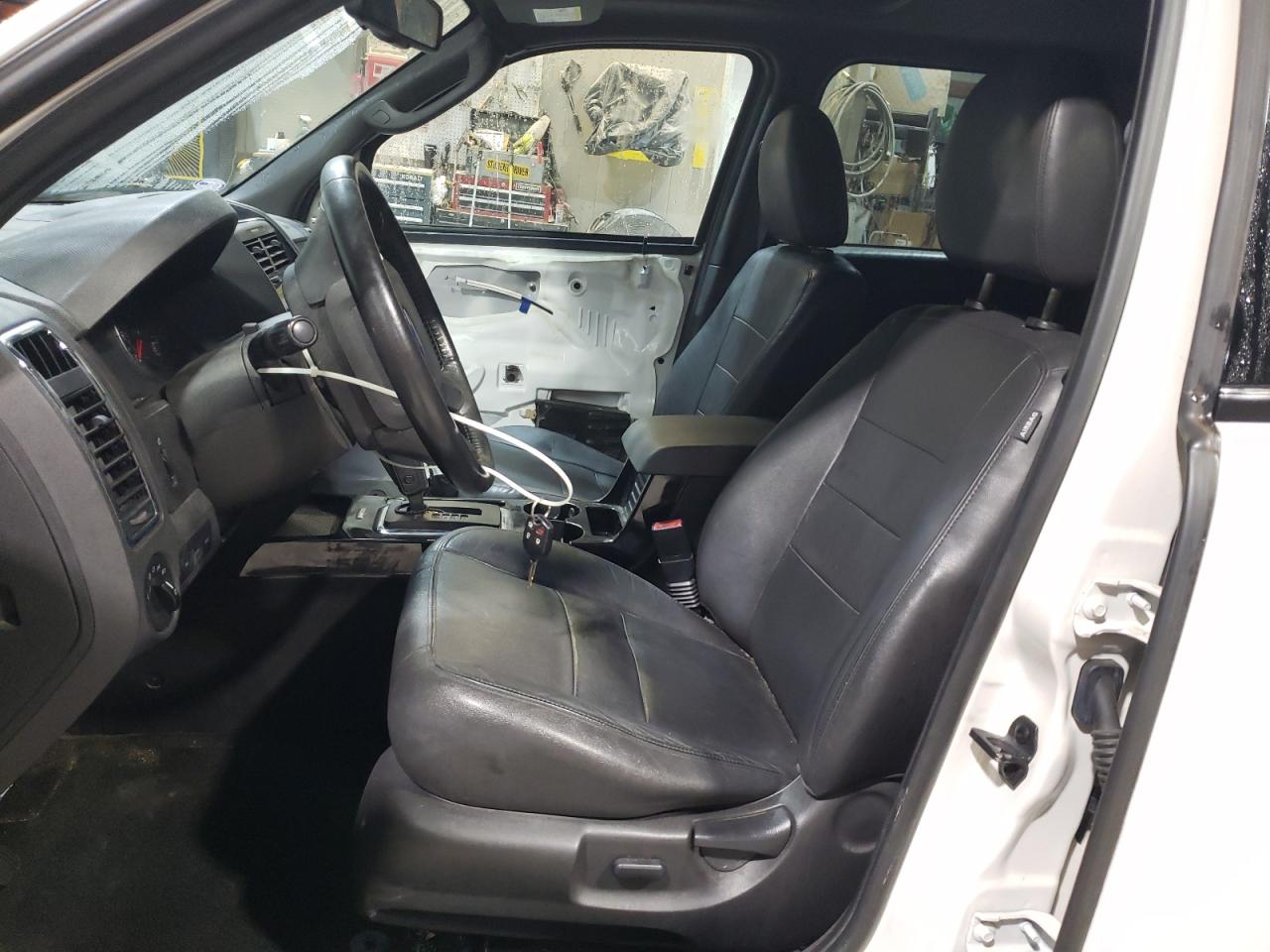 2011 Ford Escape - Image 7