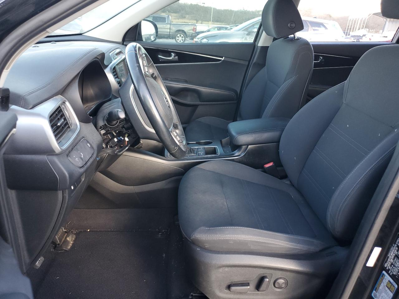 2019 Kia Sorento - Image 7