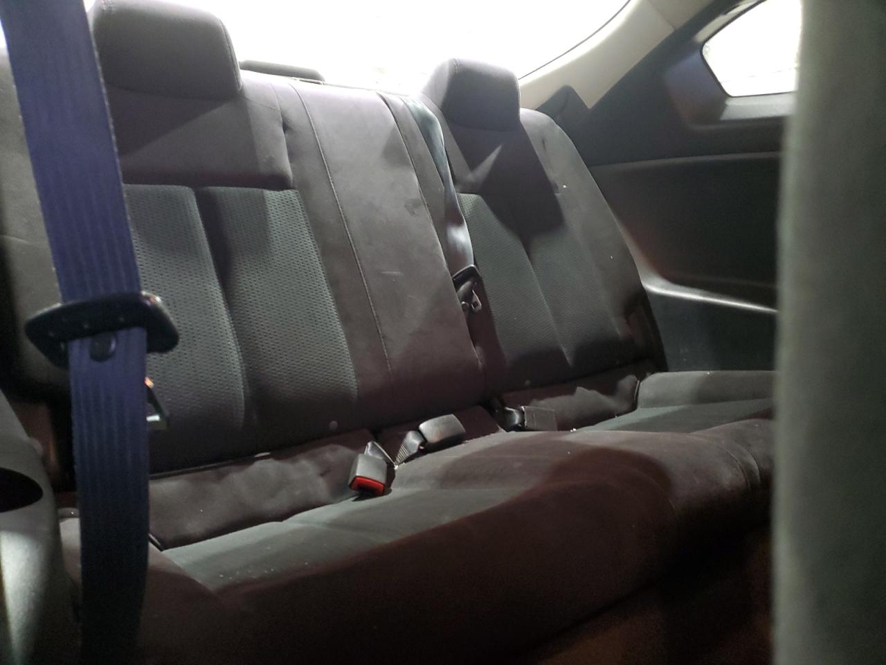 2012 Nissan Altima - Image 10