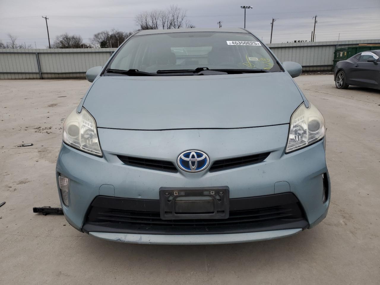 2014 Toyota Prius - Image 5