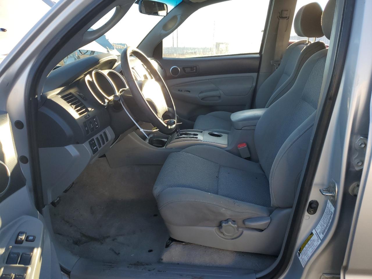 2006 Toyota Tacoma - Image 7