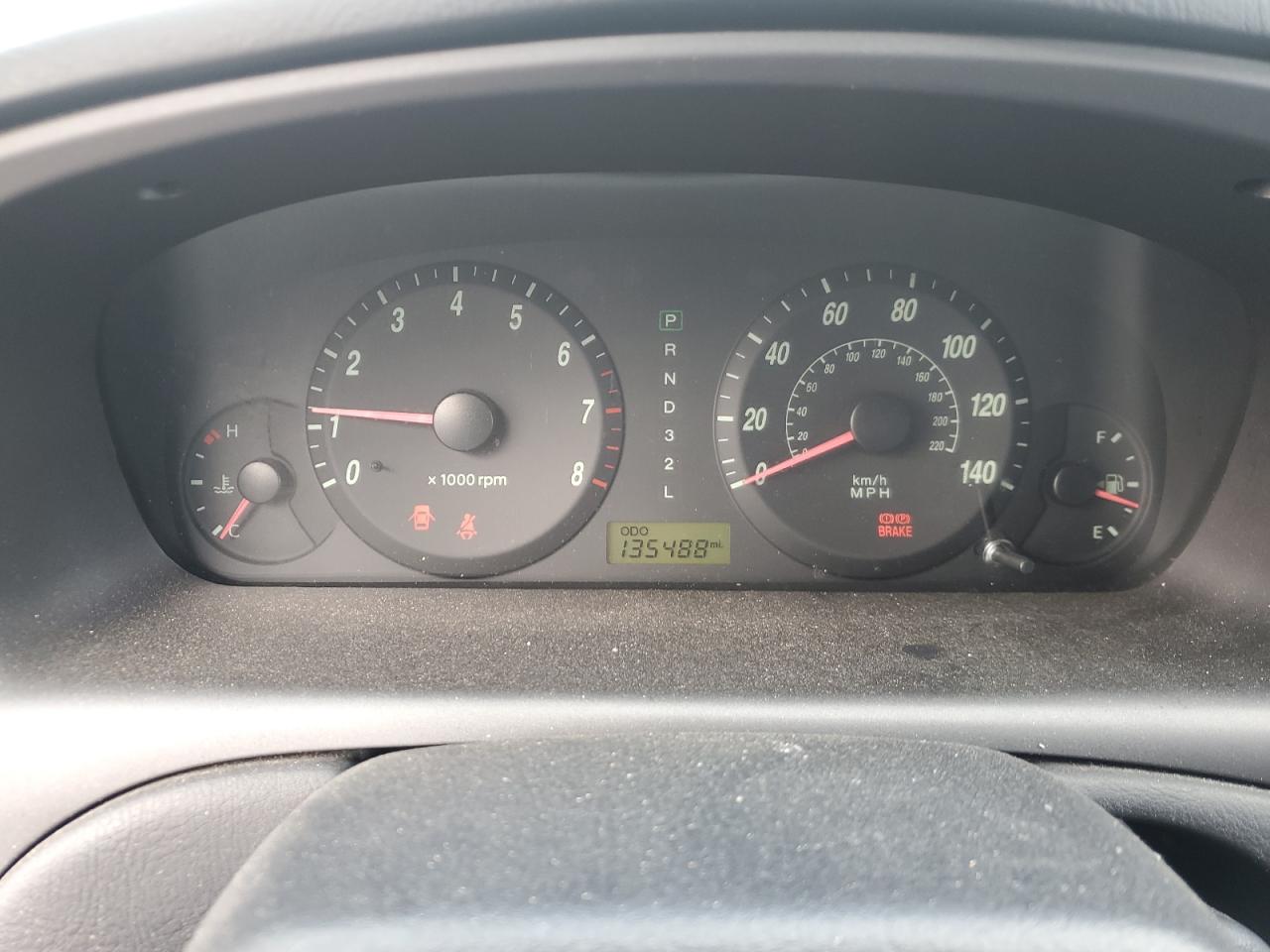 2006 Hyundai Elantra - Image 9