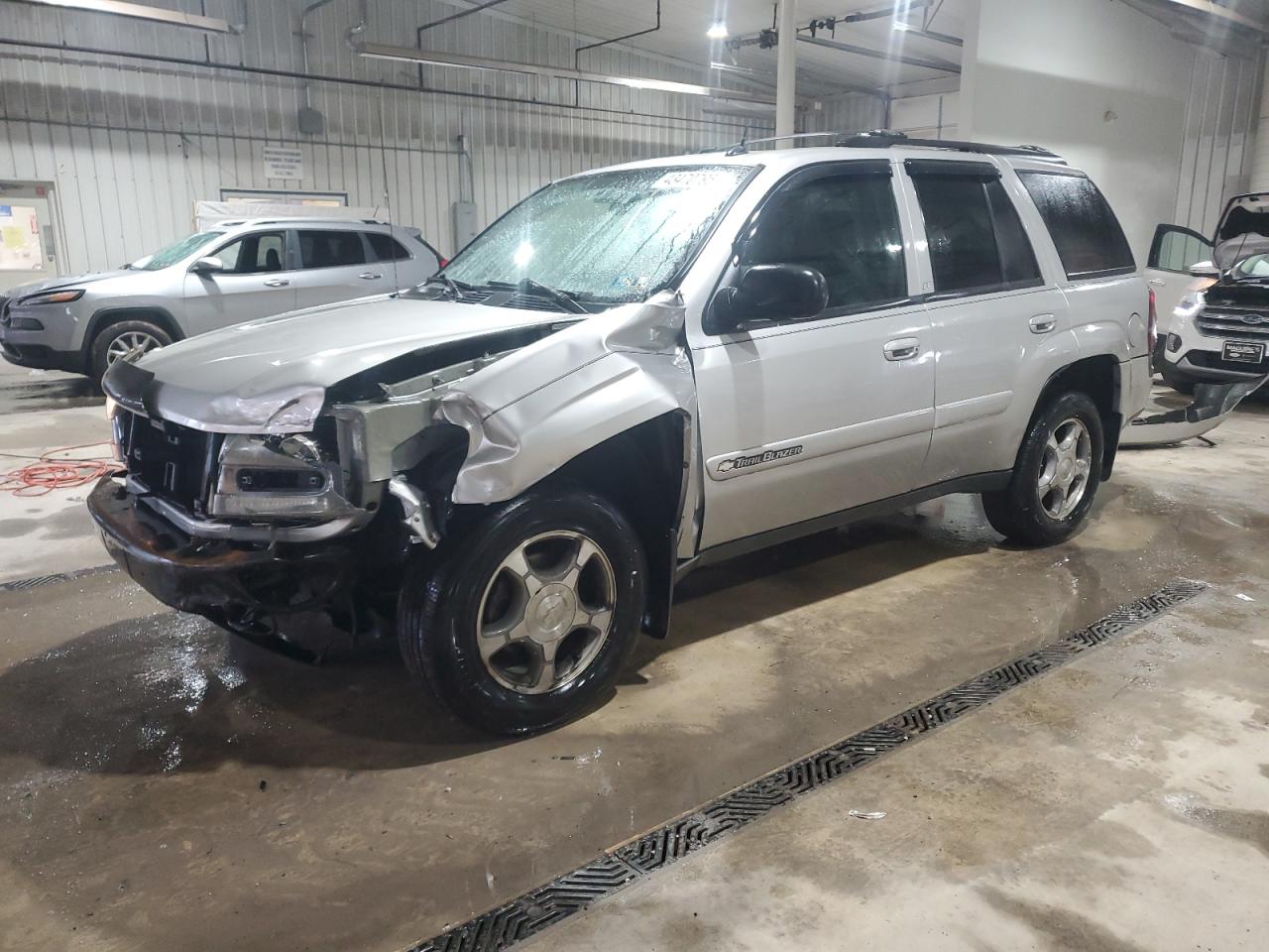 2004 Chevrolet TrailBlazer - Image 1