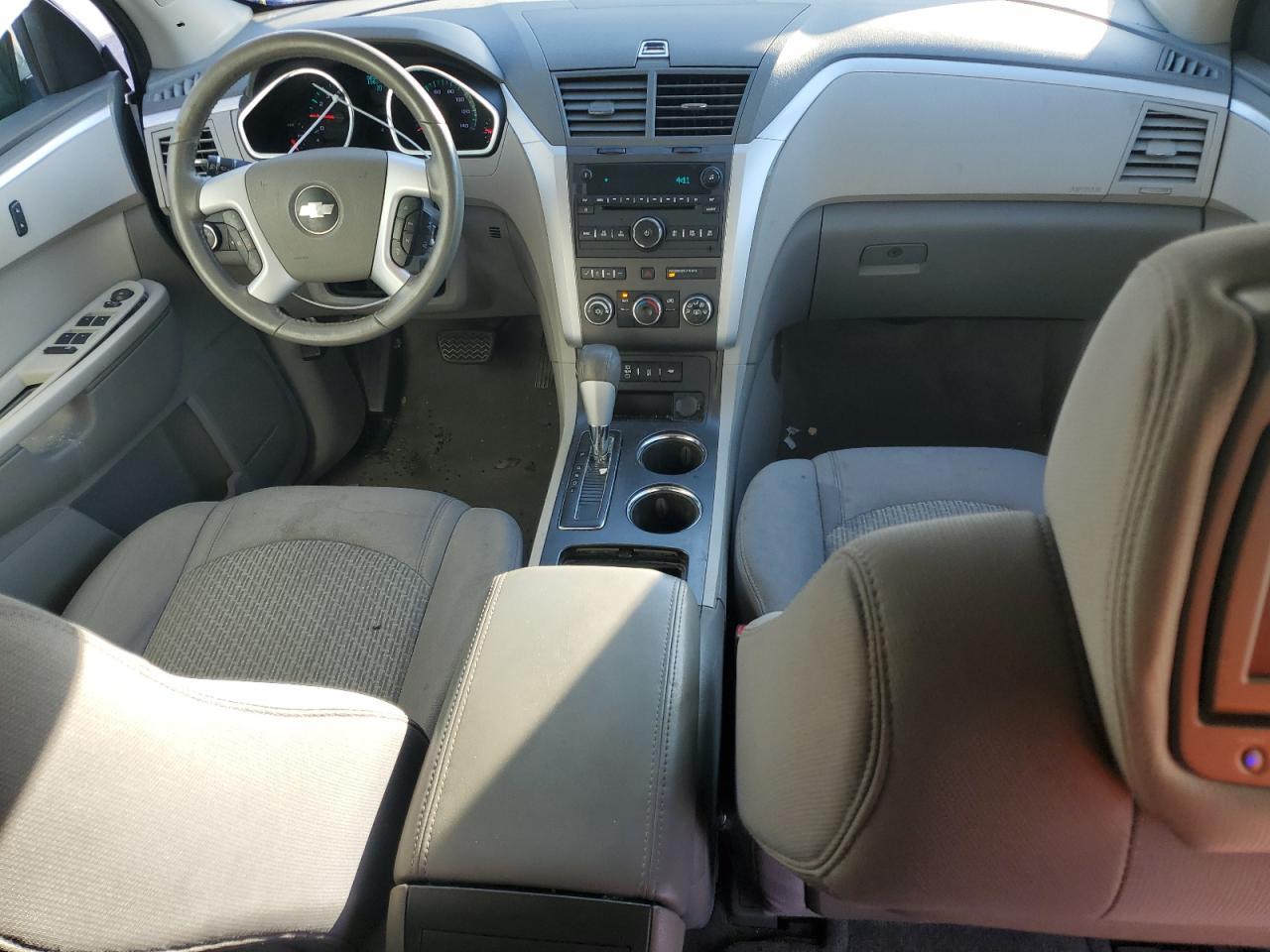 2012 Chevrolet Traverse - Image 8