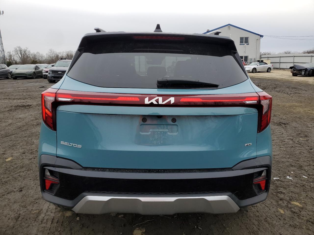 2024 Kia Seltos - Image 6