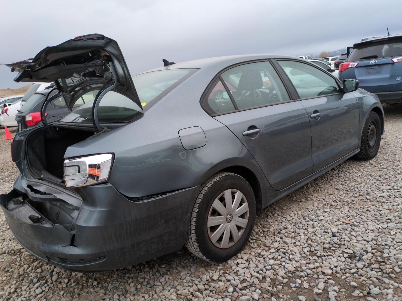 2015 Volkswagen Jetta - Image 5