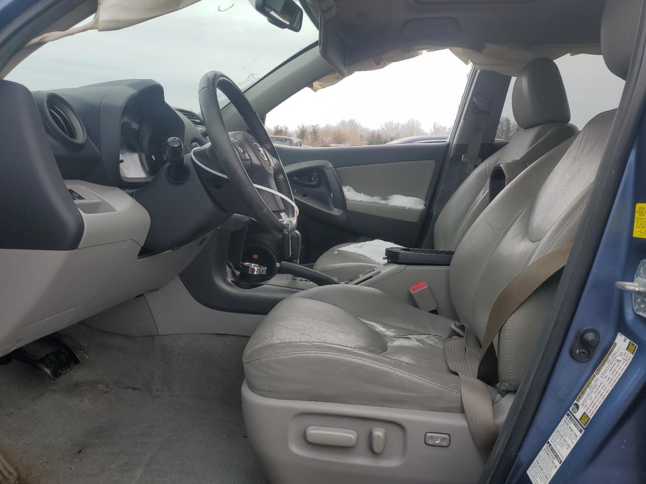 2010 Toyota RAV 4 - Image 7