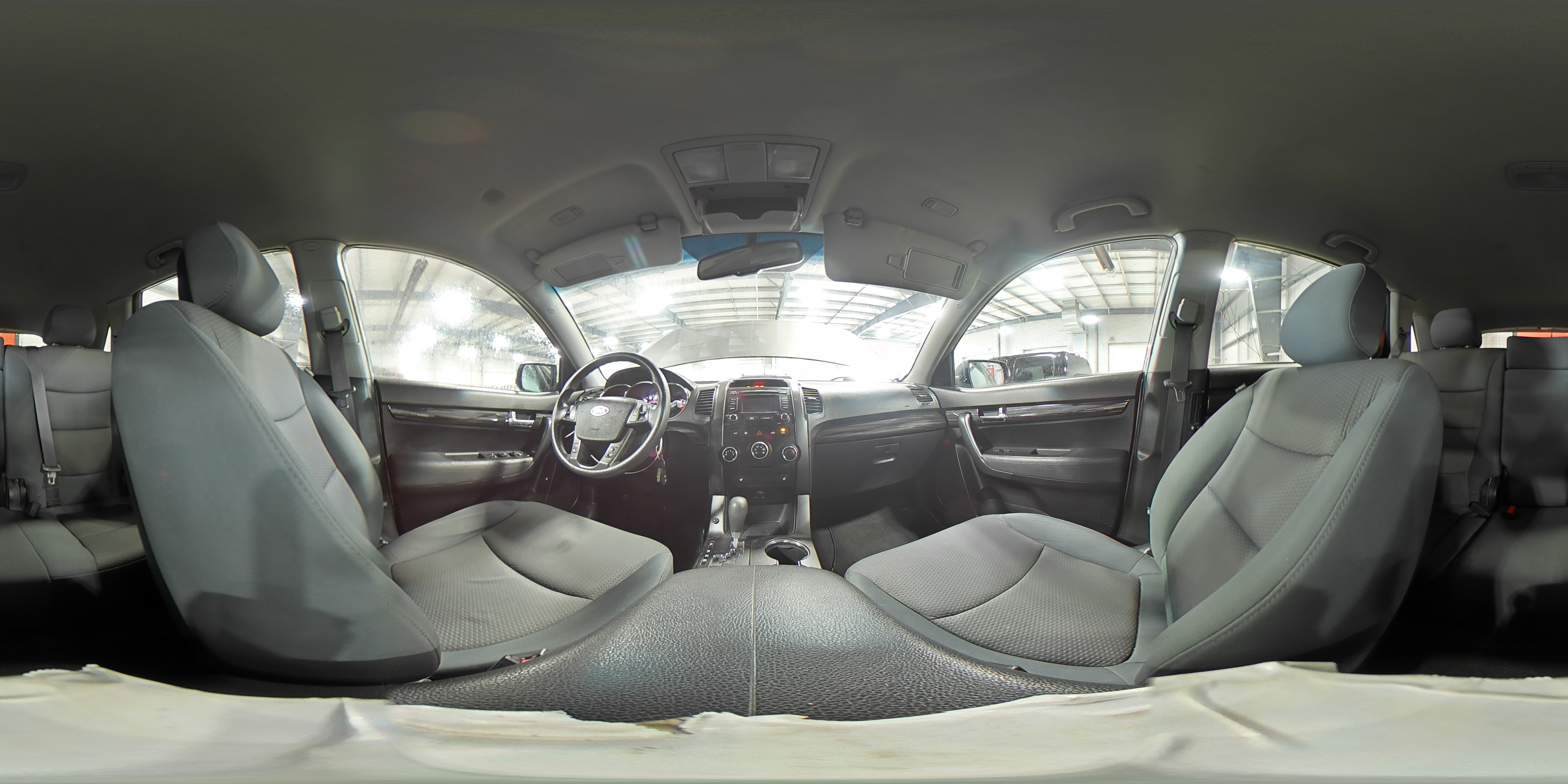 2013 Kia Sorento - Image 16