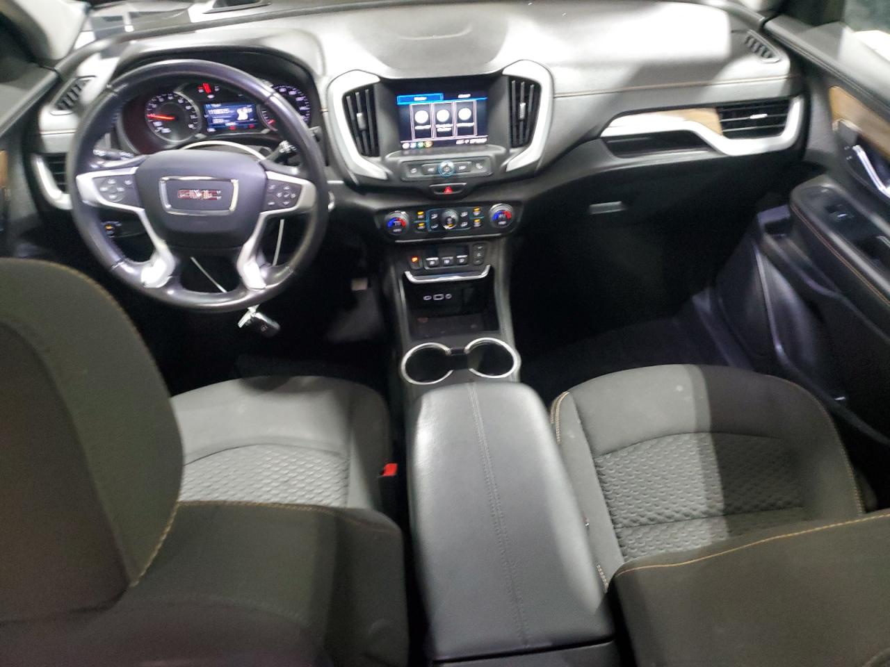 2020 GMC Terrain - Image 8