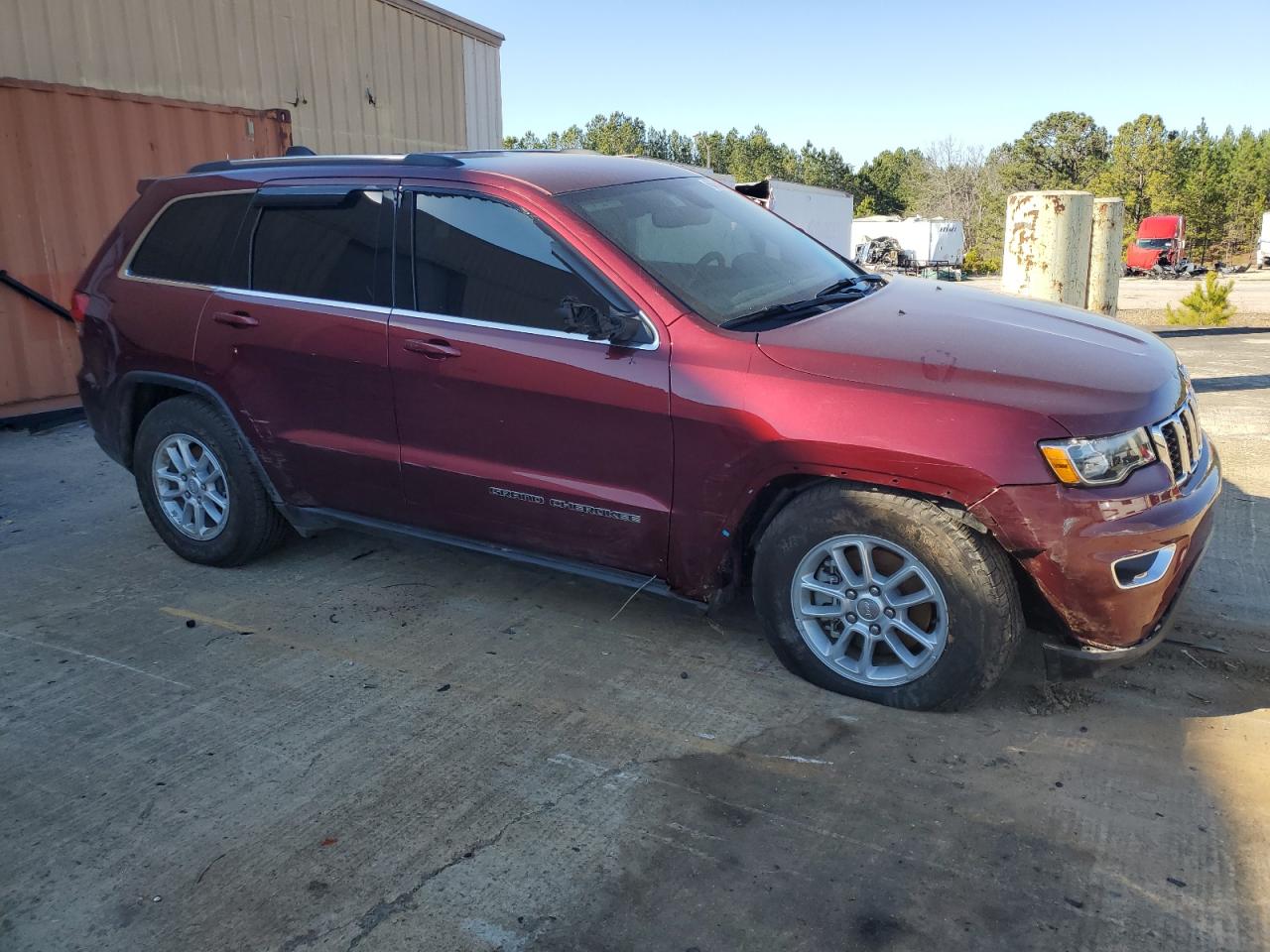 2018 Jeep Grand Cherokee - Image 4
