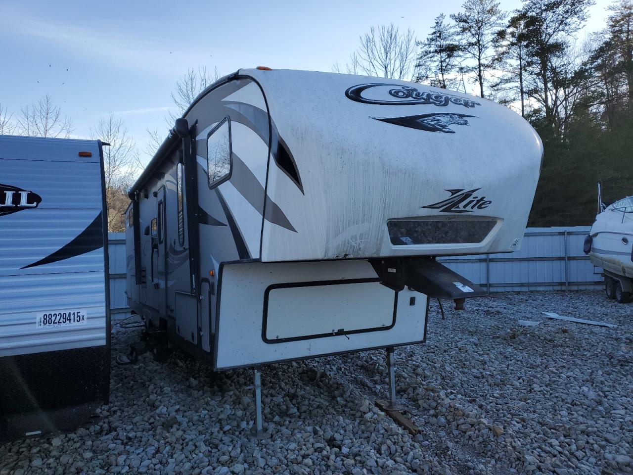 2016 Coug Keystone for Sale in Hurricane, WV - Rear End