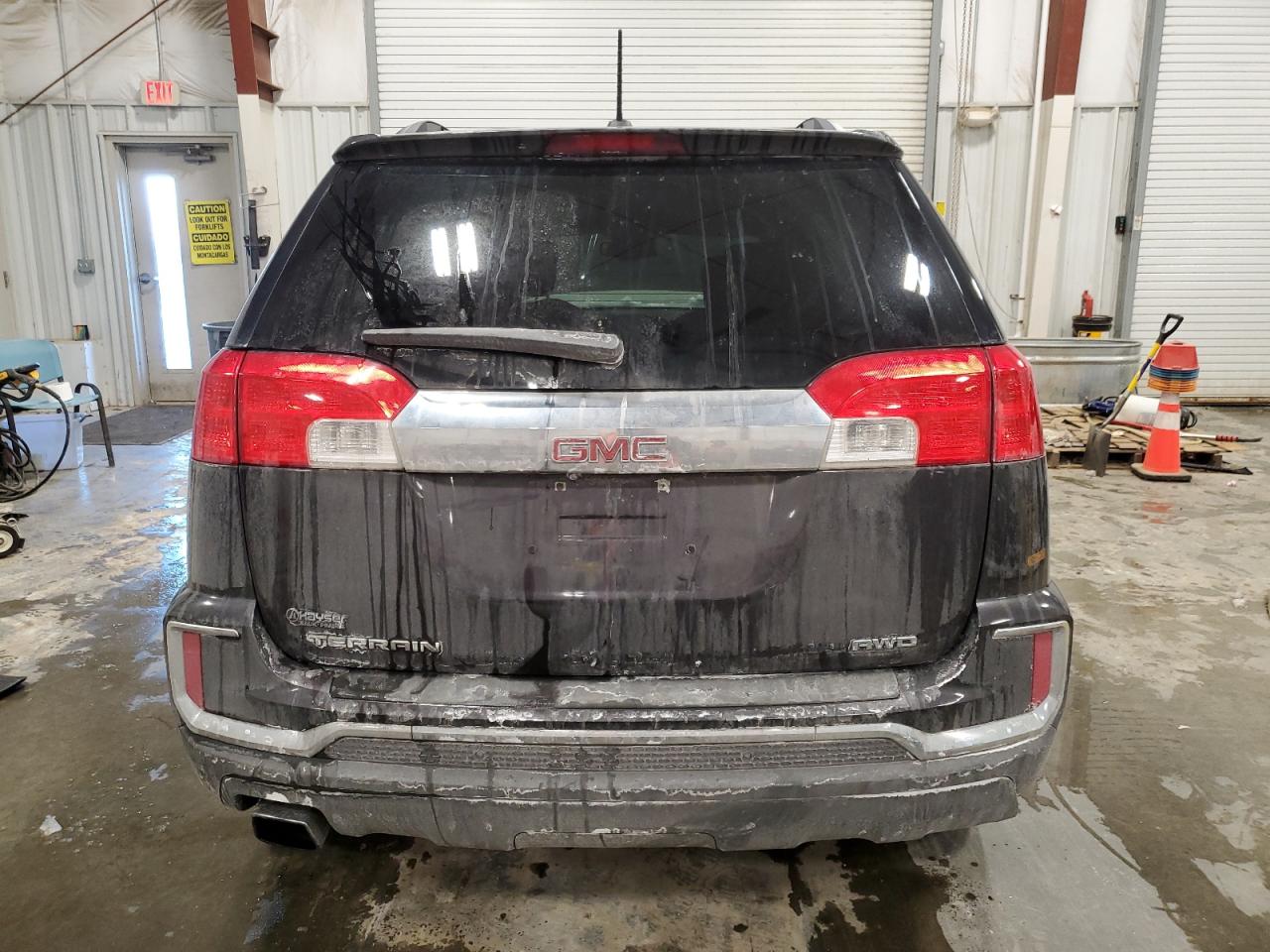 2016 GMC Terrain - Image 6