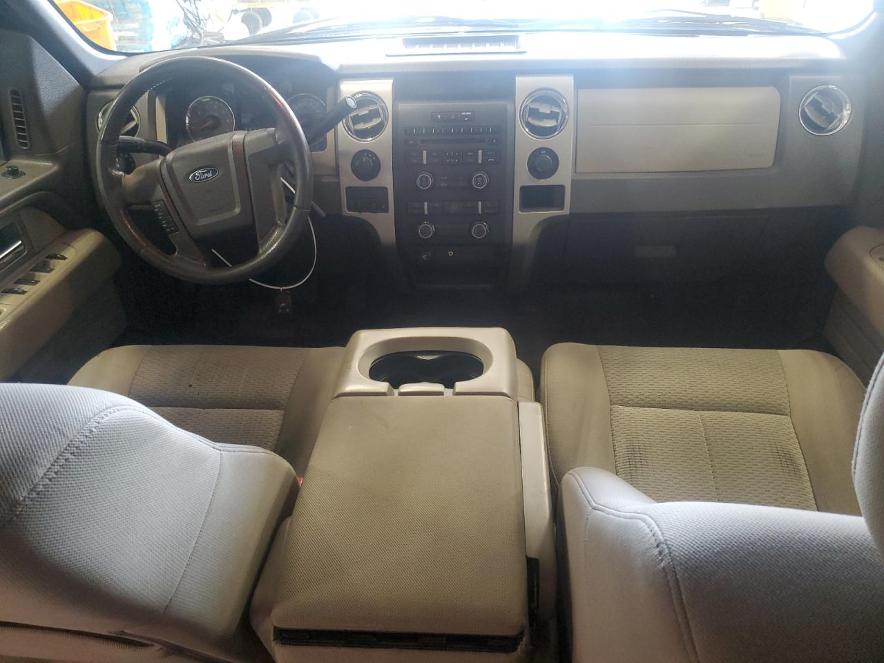 2010 Ford F-150 - Image 8
