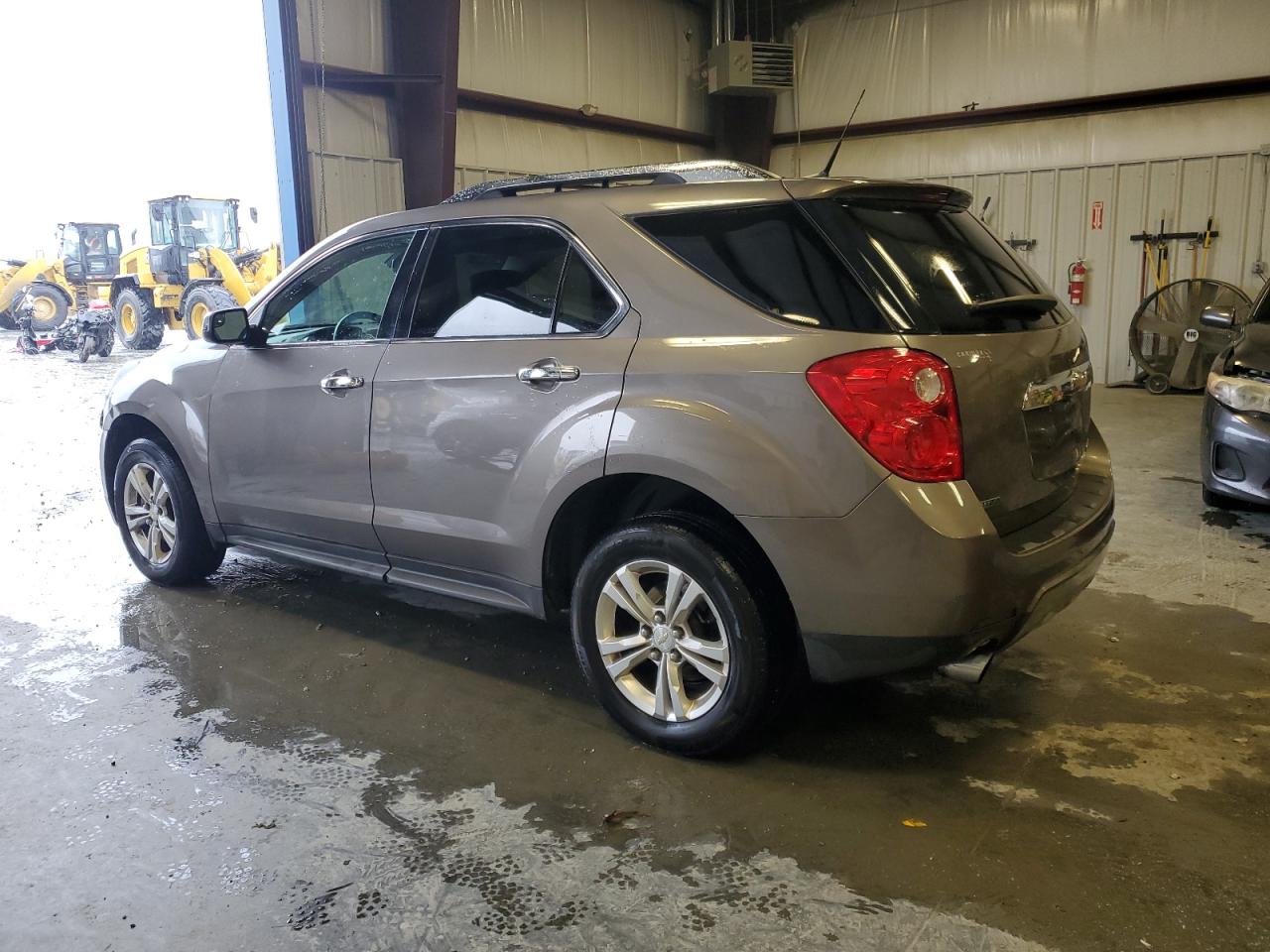 2012 Chevrolet Equinox - Image 2