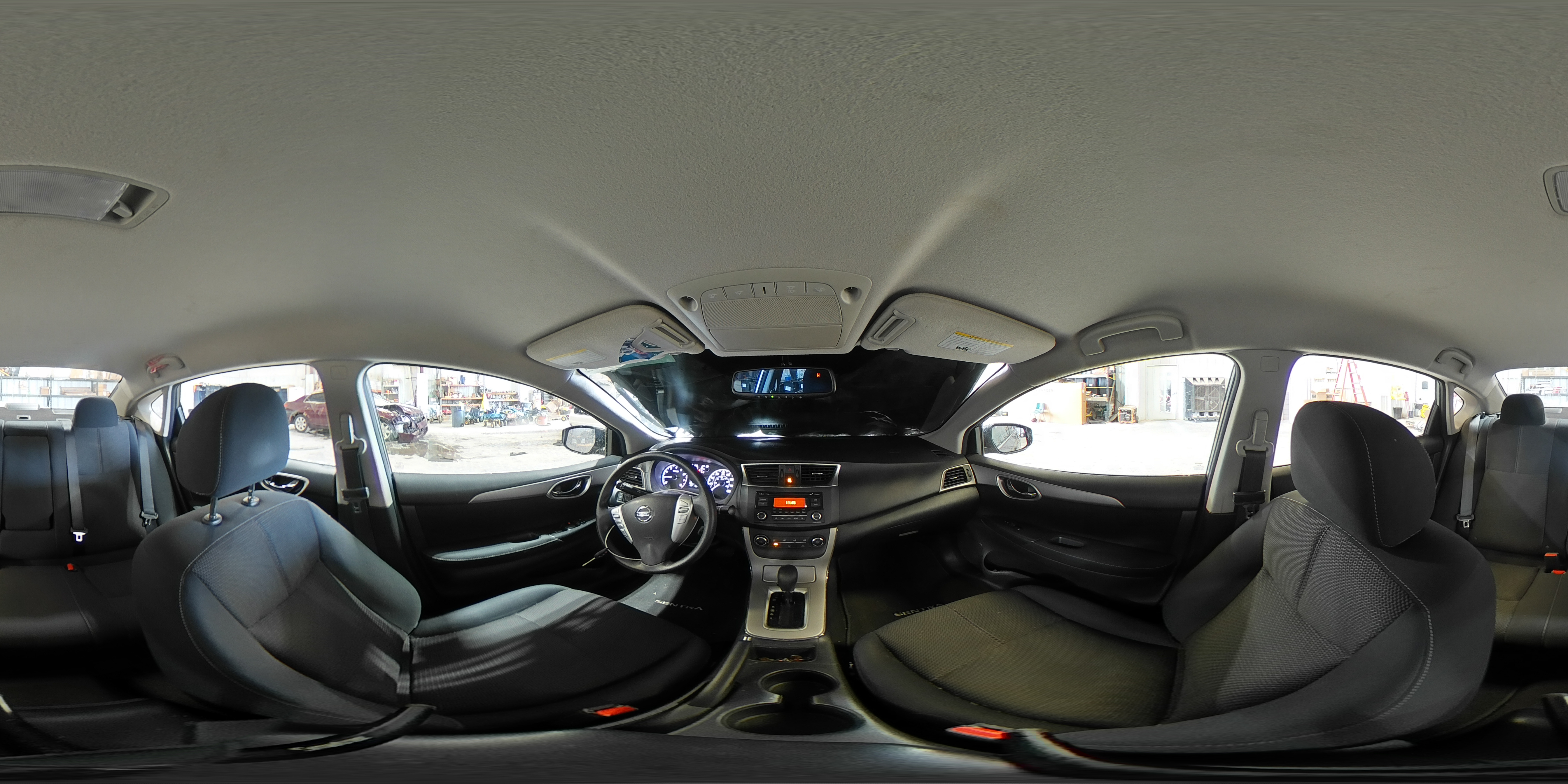 2015 Nissan Sentra - Image 13