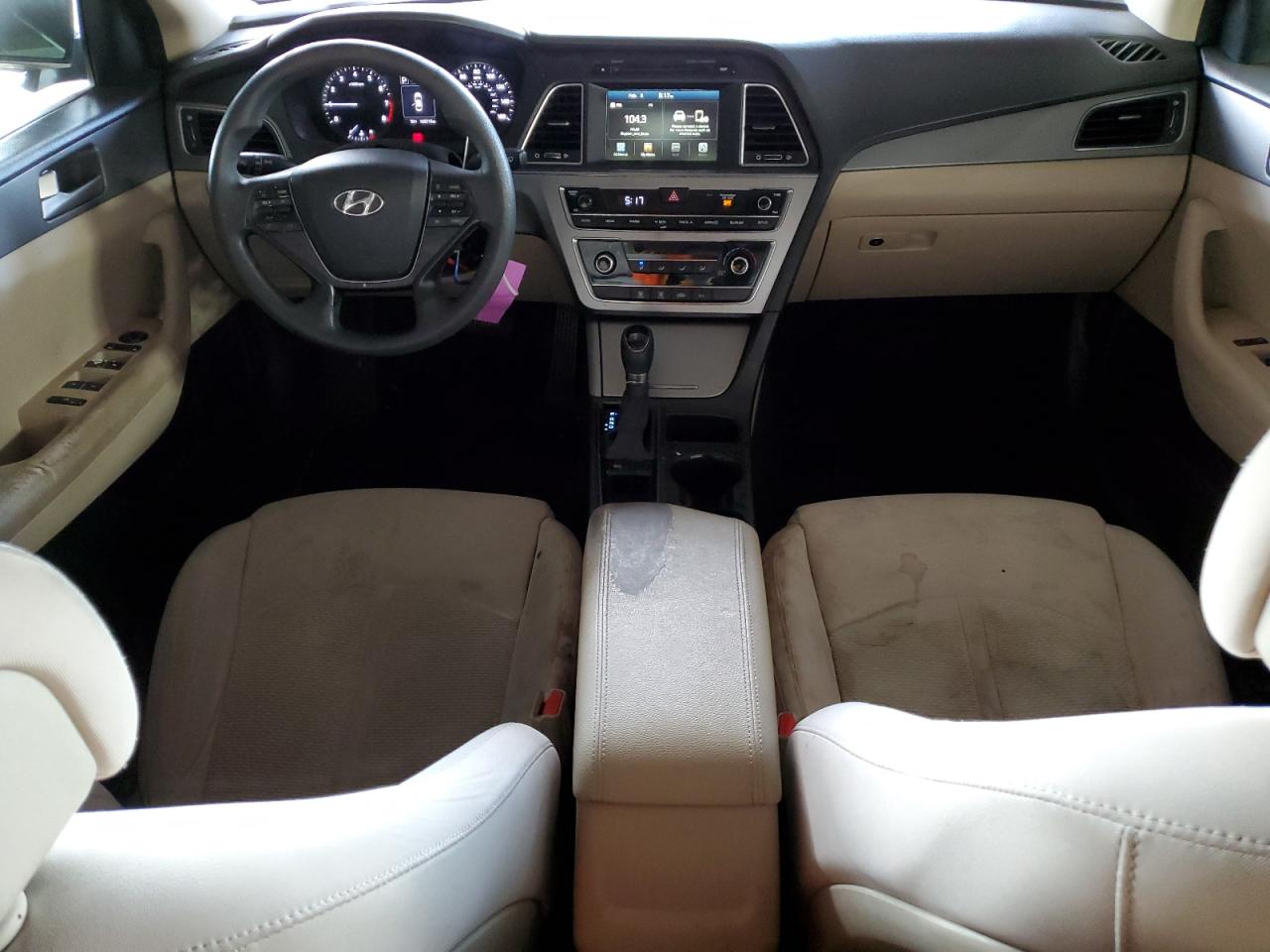 2016 Hyundai Sonata - Image 8